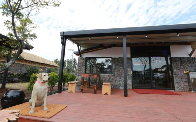Seogwipo Chogain inn Guest House