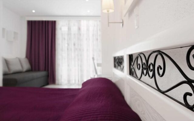 Ostria Hotel & Apartments