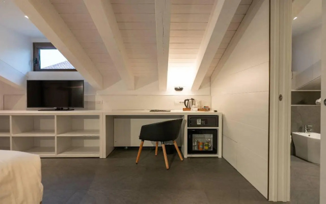 Boutique hotel touring