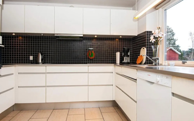 10 Person Holiday Home in Glesborg