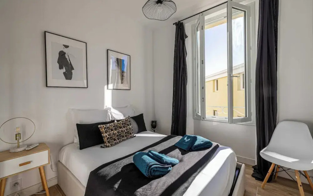 Cannes Center - 2br/4p - Palais des Festivals