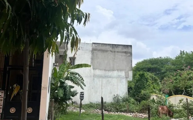 Anirudhha Home Stay