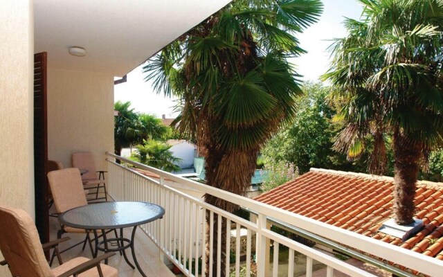 Apartment With In Fažana With Furnished Terrace And Wifi