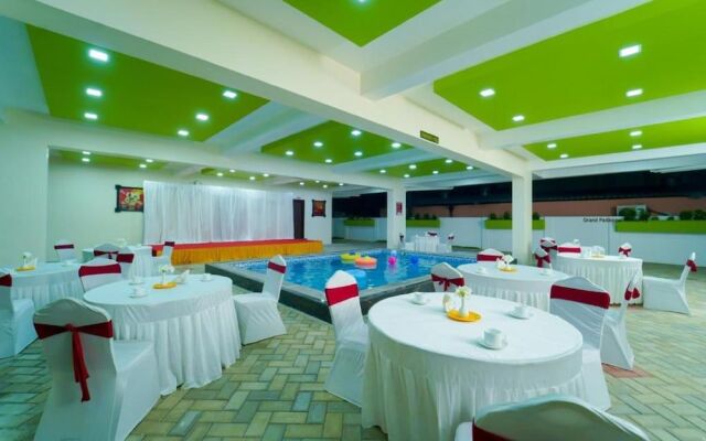 Hotel Grand Padappai Residency