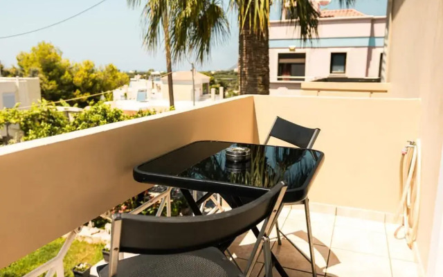Plakoures Home