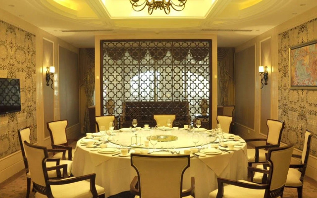 Zhongcheng Holiday Hotel