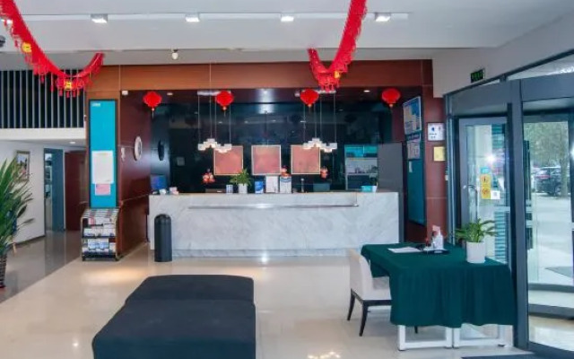 Jinjiang Zhixing Hotel (Tiantai Passenger Transport Center Branch)