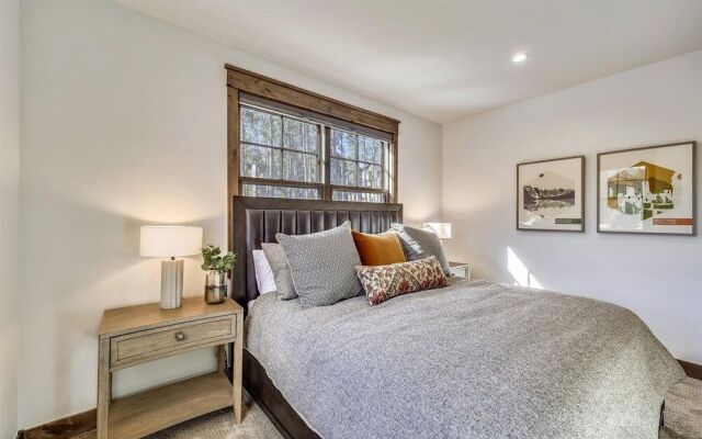 Cocoa Cabin 4 Bedroom Home by RedAwning