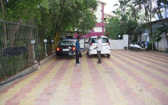 Hotel Manas