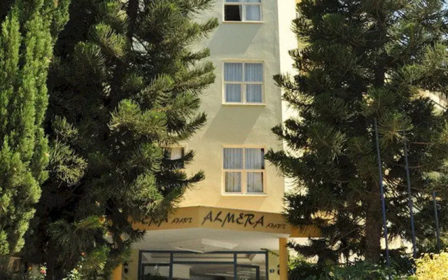 Almera Aparthotel