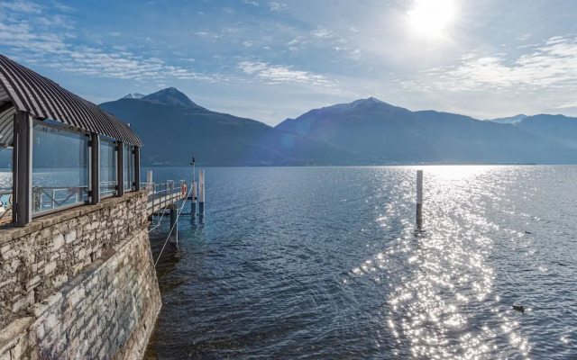 Pianello Charming Lake View