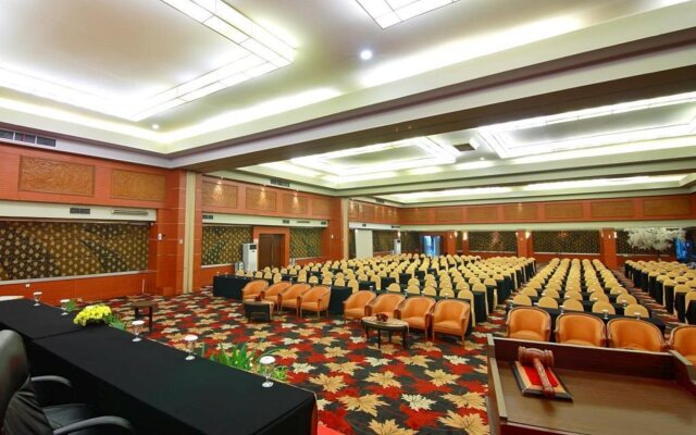 Hotel Pangeran Beach