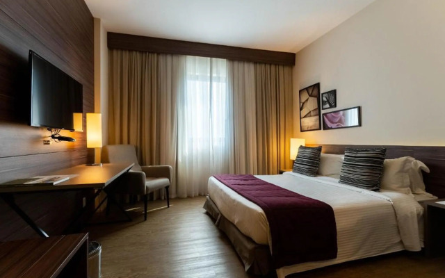 Royal Palm Tower Anhanguera
