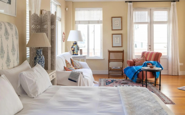 The Majestic Apartment