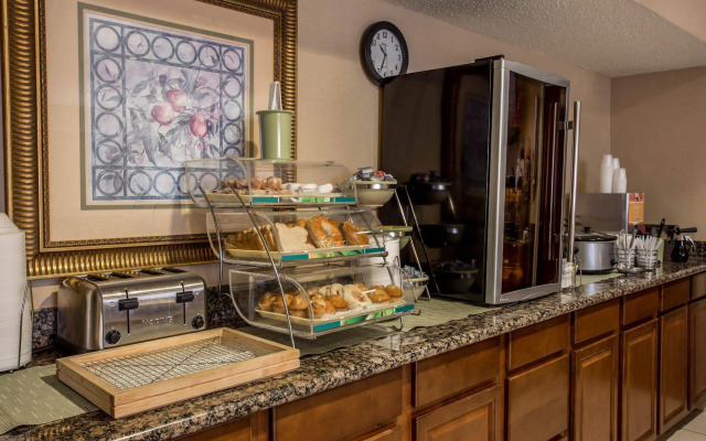 Quality Inn Huntersville near Lake Norman