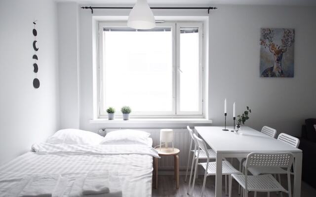 2ndhomes Spacious Center Apt. Iso Verka