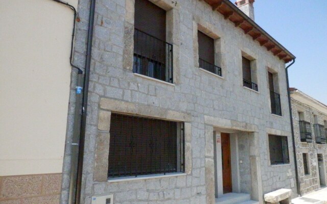 Fantastic Holiday Home in Avila<u+200e> Castile-leon With Jacuzzi