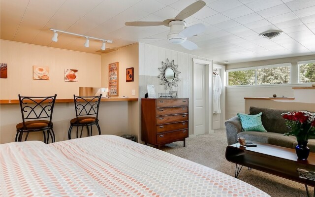 Boise Hillside Suites