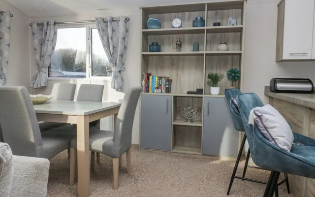 The Three Bears Lodge, Coniston Drive 11