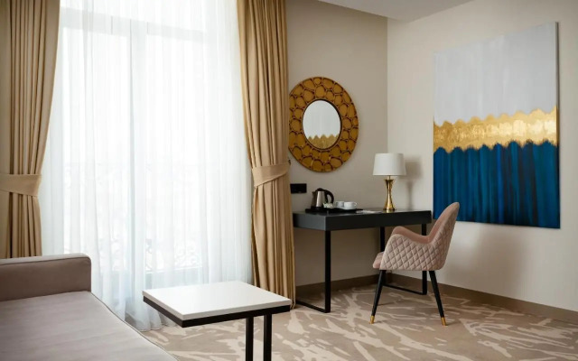 Вo'ston Hotel