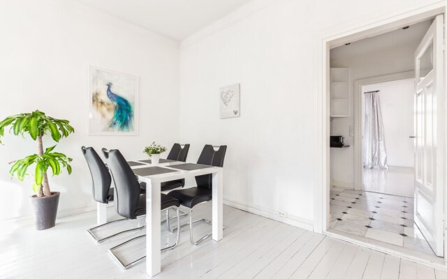 Go Happy Home Apartments