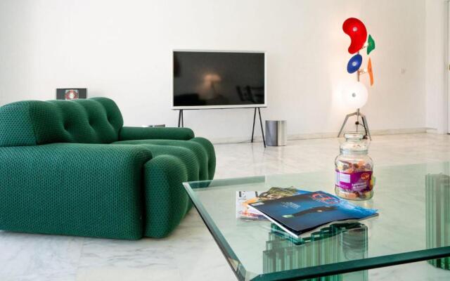 SERRENDY 100m APARTMENT TERRACE VIEW OF THE SEA SWIMMING POOL