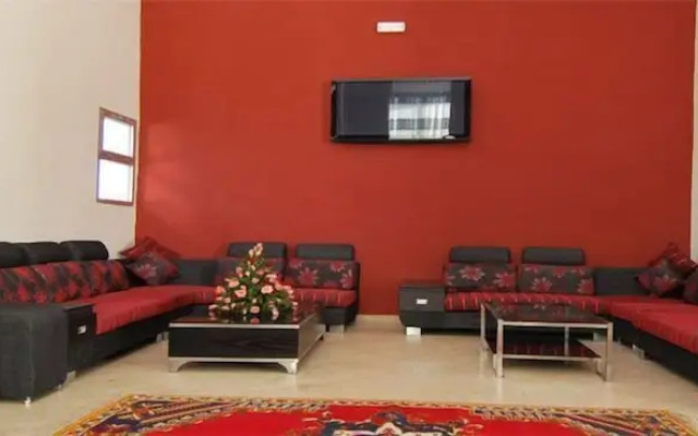 Sourebou Chez Appart Hotel Founty Beach