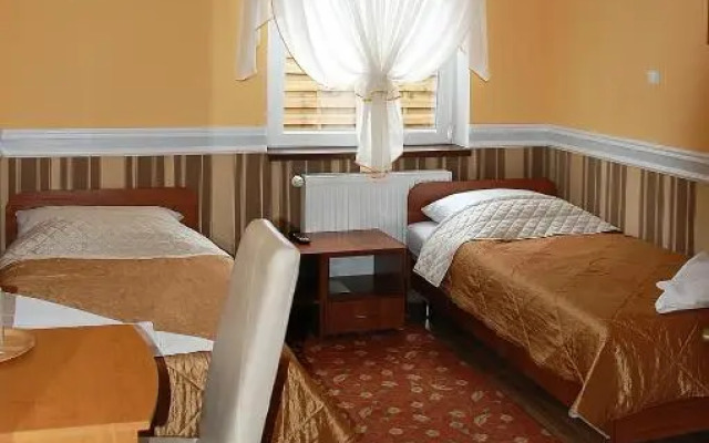 Hotel Restauracja Redos