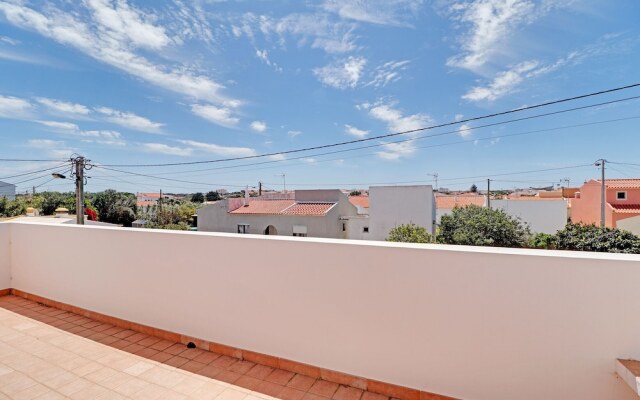 Sagres Typical House By Homing