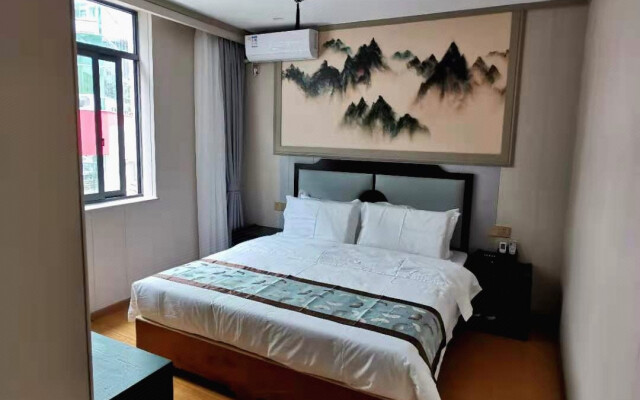 Huangting Hotel
