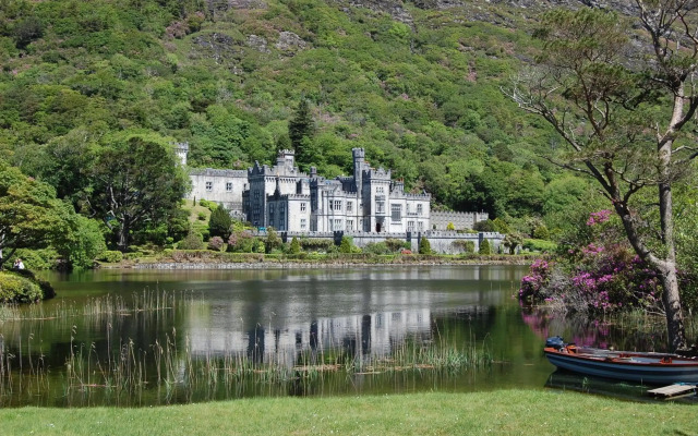 Connemara Coast Hotel