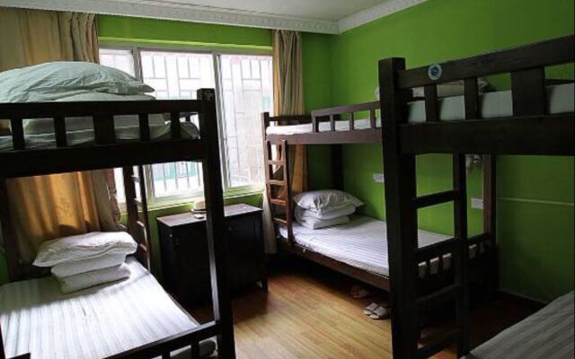 How Flower Hostel Yangshuo