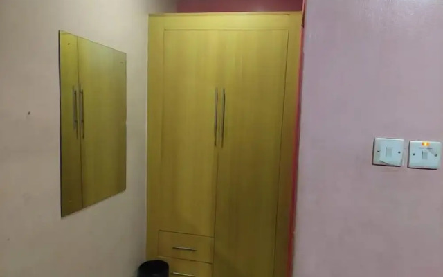 Fingerprints Hotel