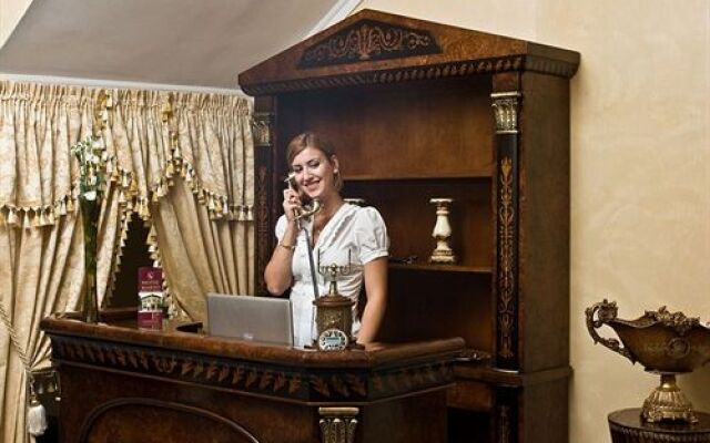 Hotel Maryo