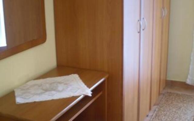 Rooms Neda