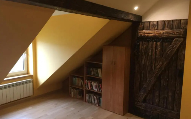 Apartament Pod Garbem