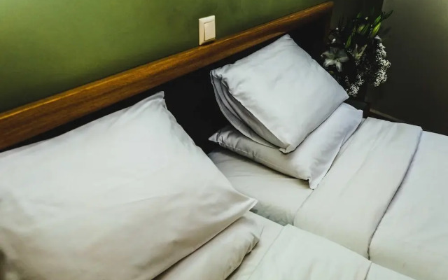 Deluxe Getaway With Balcony And Amazing View 1 Bedroom Apts