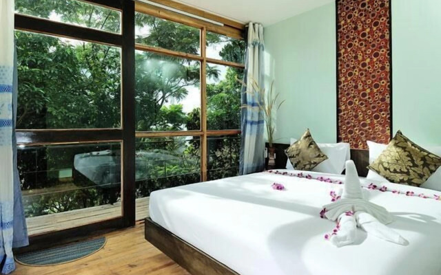 Phi Phi Sea Sky Resort