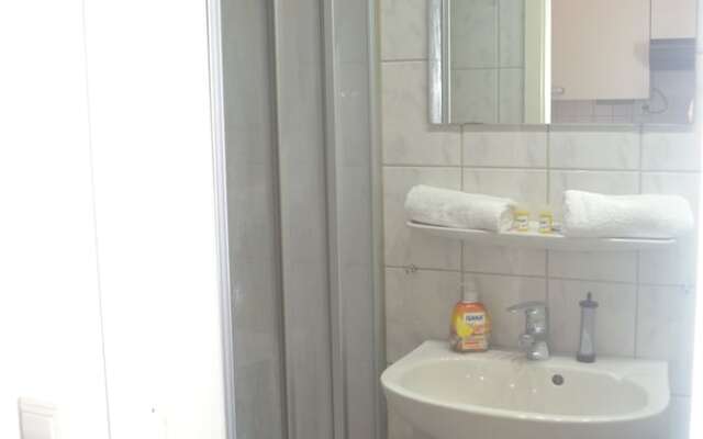 Ferienwohnung Resit 3