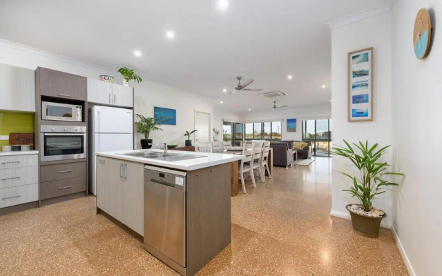 1 Kestrel Place