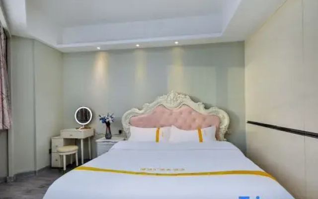 Yue Business Hotel (Dalian Zhongshan Plaza Fulihua International Apartment)