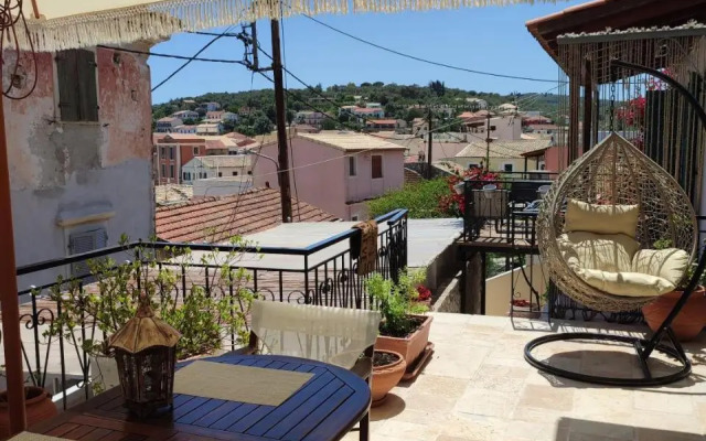 Marilu's, Paxos Port House