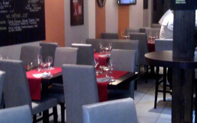 Hôtel Le Magellan dEpernay