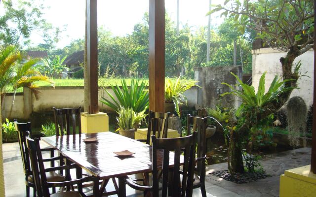 Aniniraka Resort & Spa