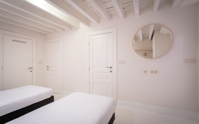 Saint Pauls Suite 3
