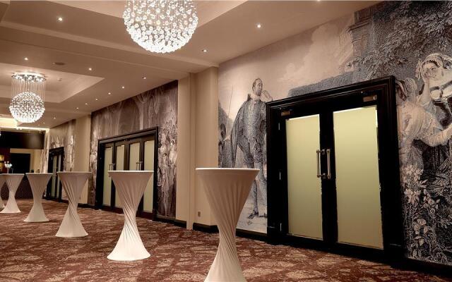 Crowne Plaza Stratford Upon Avon by IHG