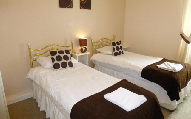 Maes Manor Hotel