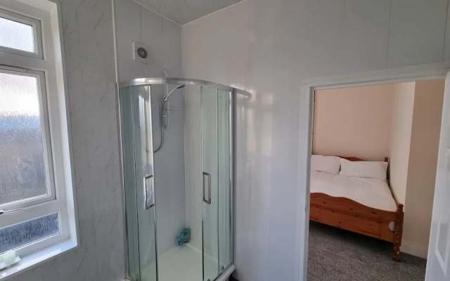 Remarkable 3-bed House in Wallsend