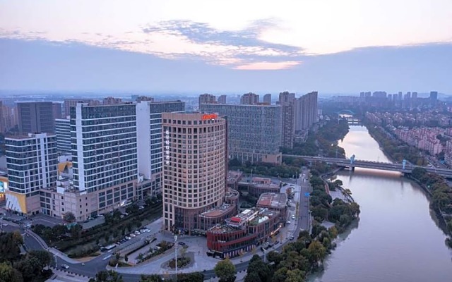Hampton by Hilton Jiaxing Canal