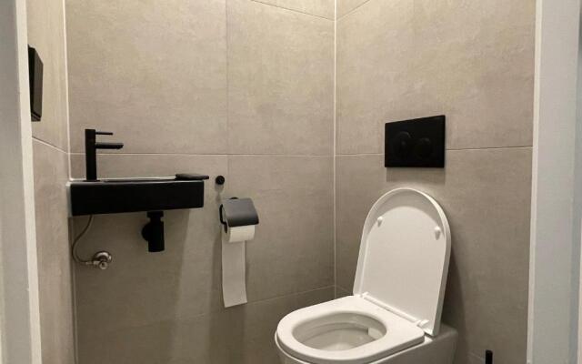 Great 3 Bedroom Serviced Apartment 98m2 -MNL G-
